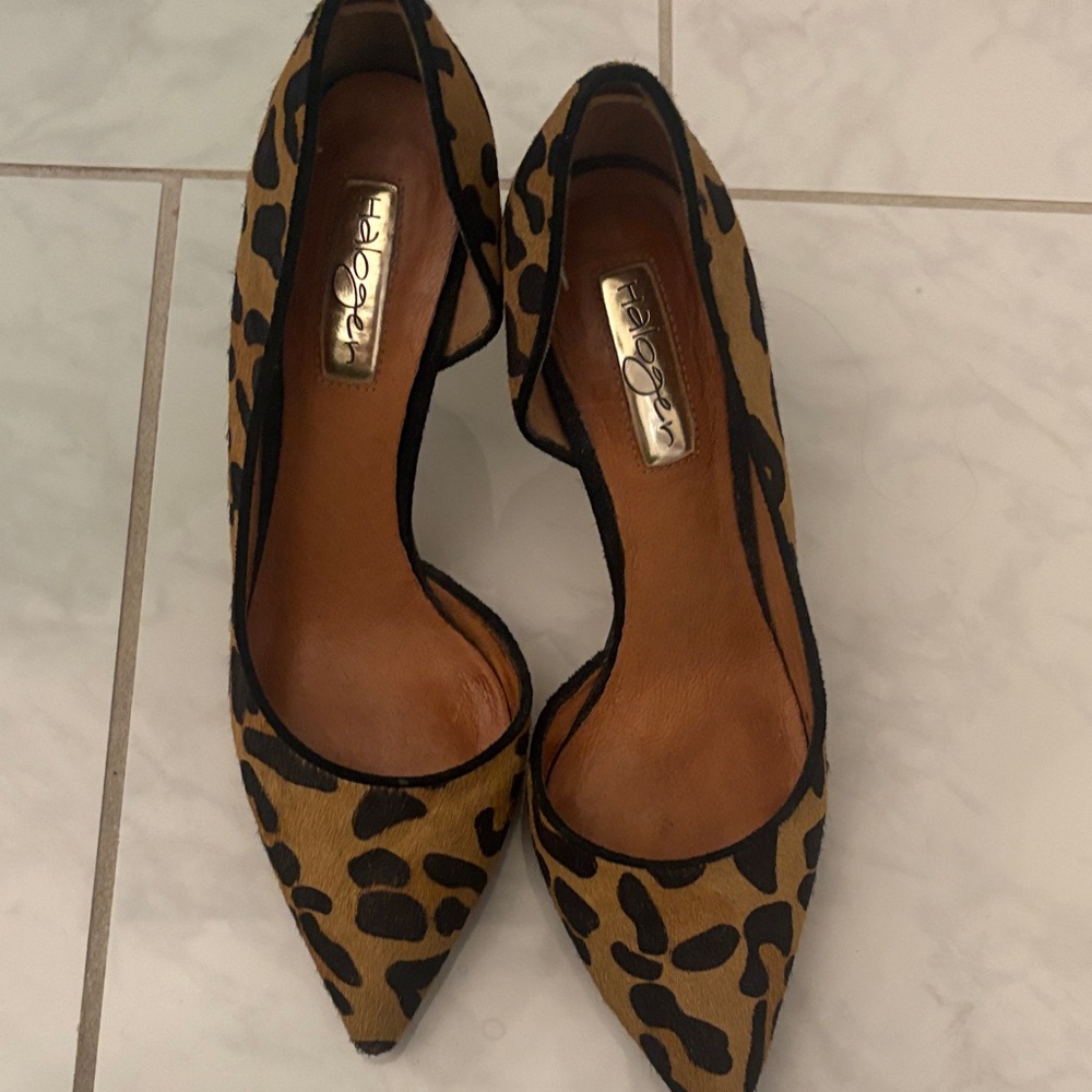 EUC Halogen Leopard Print Women's Shoes